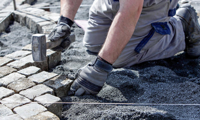 Einfach erklärt: Kopfsteinpflaster verlegen